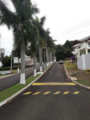 Casa de Lazer Completa Dentro de Residencial Tur�stico