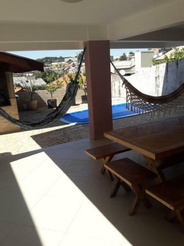 Casa de Lazer Completa Dentro de Residencial Tur�stico