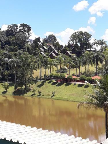 Casa de Lazer Completa Dentro de Residencial Tur�stico