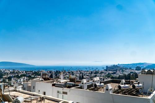 Apartment In Bodrum Center With Full Sea And Castle View
