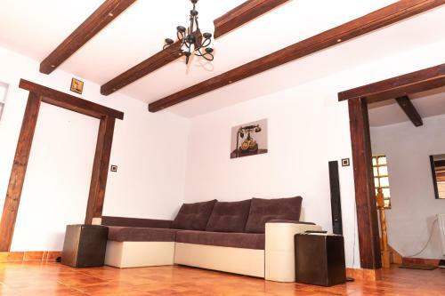 Hostal Casa Ursului