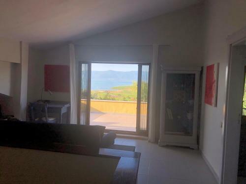 Home On Iznik Lake With Its Own Private Beach