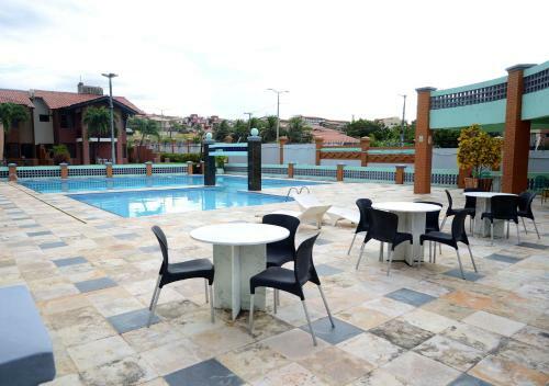 Casa Com Piscina E Muito Lazer Em Aquiraz Ce