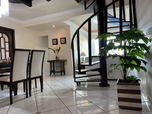 Apartamento Ala12 - Duplex, 3 Dorm, Central, Climatizado, Wi-fi