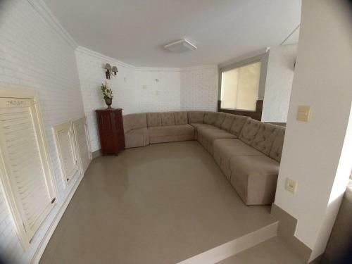 Casa C/ Piscina E Vista � Praia de Taquaras - Bc