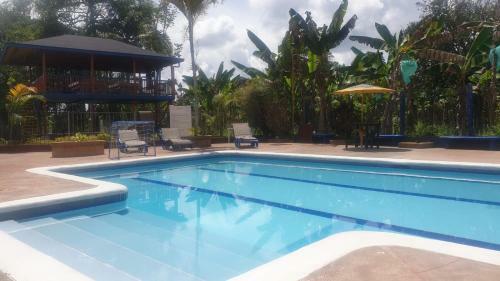 Finca Hotel Campestre La Paloma Cootur