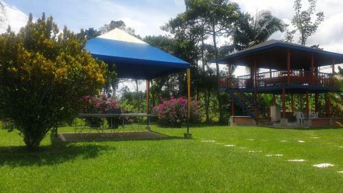 Finca Hotel Campestre La Paloma Cootur