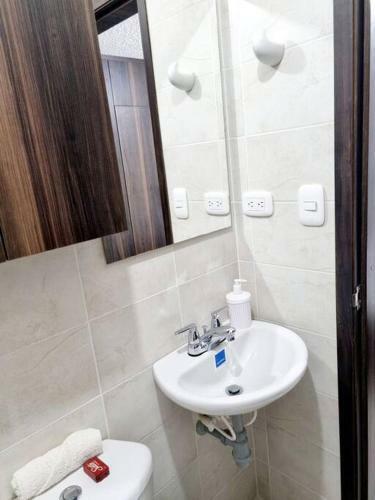 Apartamento Completo Excelente Vista A La Ciudad