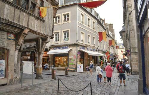 Holiday Home Dinan Gite