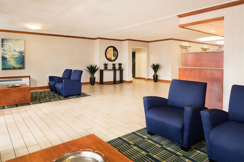 Hotel Fenwick Inn