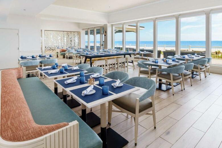 Dunes Manor Hotel