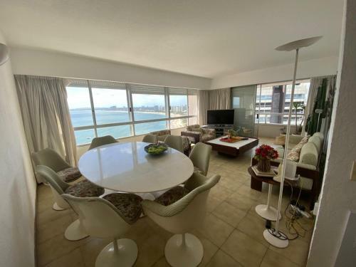 Apartamento Depto. Entero Con Vista Al Mar