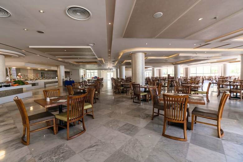 Hotel Aqua Mondo Abu Soma Resort