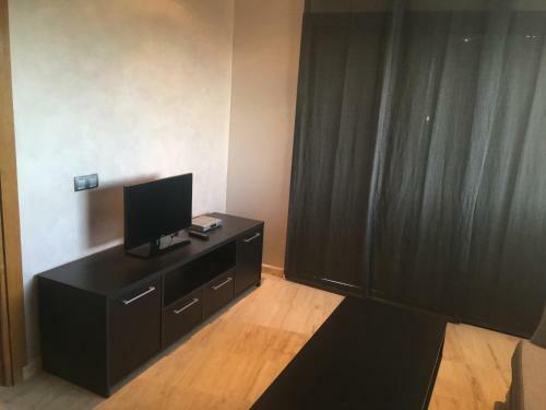 Stylish 4 Bedrooms Villa With Swimming Pool Ref Hi41054