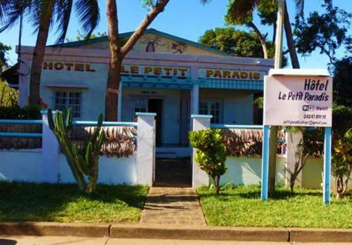 Bed & Breakfast Hotel Le Petit Paradis