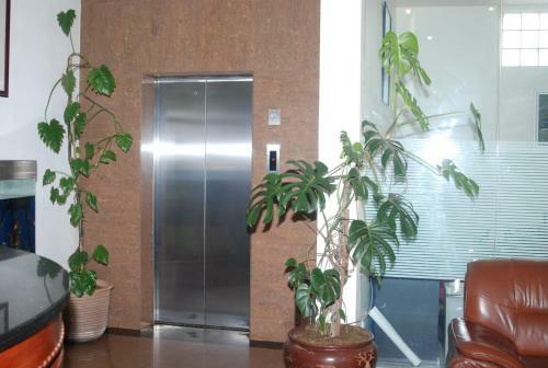 Evergreen Hotel