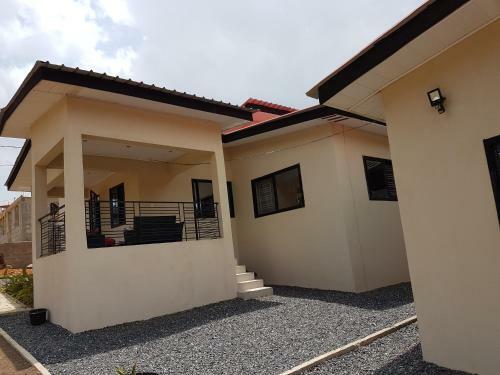 Portersville Private Lodge