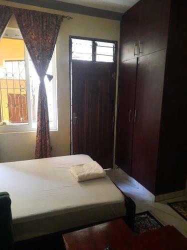 Spacious Studio Apartment In Bamburi
