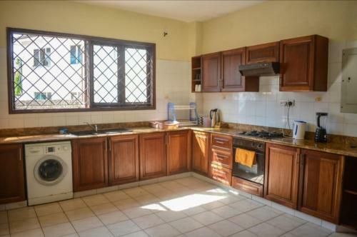 Creek Side Residential Nyali Entire Villa With Private Pool
