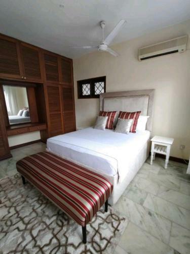 Creek Side Residential Nyali Entire Villa With Private Pool