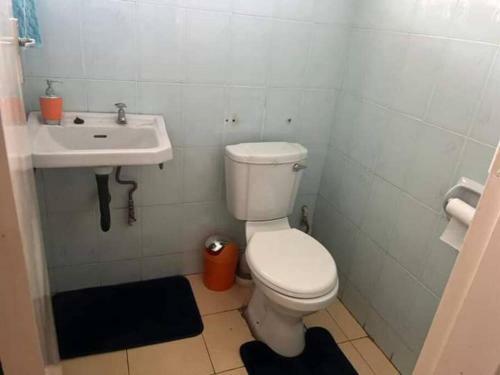 Cheerful 4 Bedroom Villa With Pool