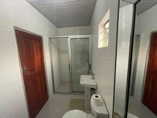 Spacious 2 Bedroomed Semi-detached Fully Furnished Apartment