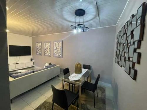 Spacious 2 Bedroomed Semi-detached Fully Furnished Apartment