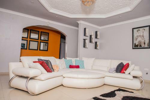 Apartamento Cheerful And Luxurious 4 Bedroom Villa With A Pool.