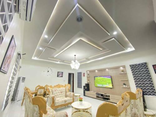 Signature Apartment