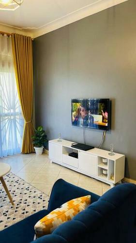 Manzi Home 2 Bedroom 2 Bath