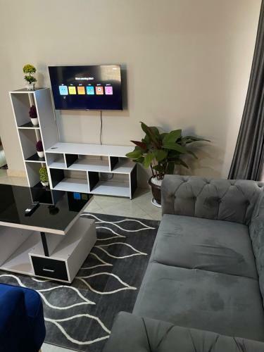 Apartamento Jd Peace Apt Munyonyo With Wifi Netflix/dstv