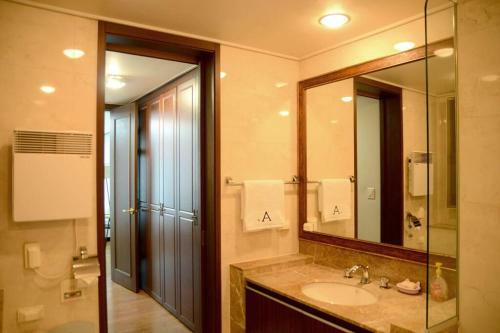 Apartamento Gangnam Yeoksam Platinum Apt - 3room 2bath