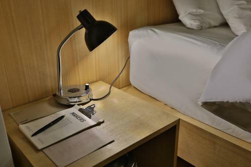 Jongro Makers X Pretty Hotel