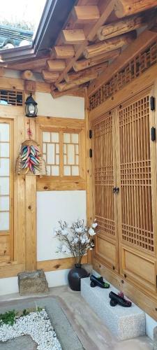 Villa Bukchon Daon Guest House