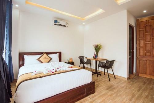 Hotel Silver Moon H?i An