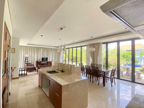 Bi?t Th? Bi?n 3 Ph�ng Ng? The Ocean Villas