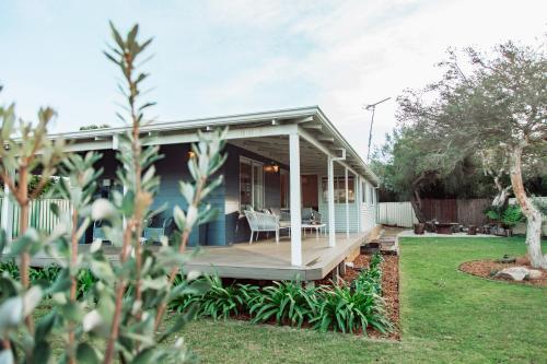 Dunsborough R & R