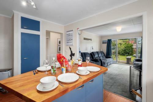 The River House - Turangi Holiday Home