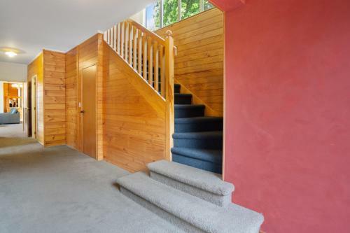 Country Retreat - Athenree Holiday Home