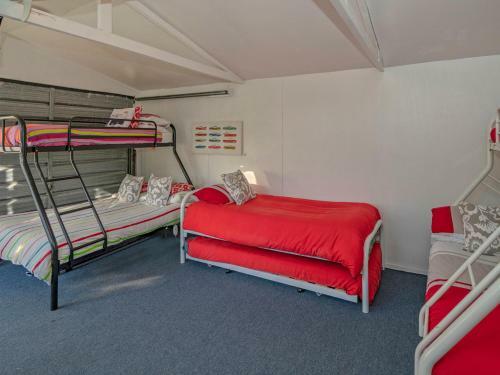 Wonderful Whangamata - Whangamata Holiday Home