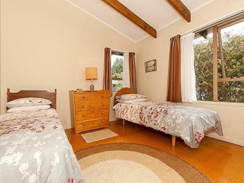 Views On Rimu - Whitianga Holiday Home