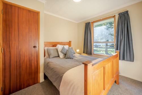 Woodills Wonderland - Akaroa Holiday Home