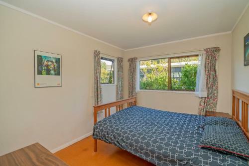 Tui Cottage - Hahei Holiday Bach