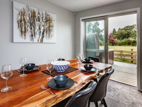 La Porte Orange Avec Spa - Ohakune Holiday Home