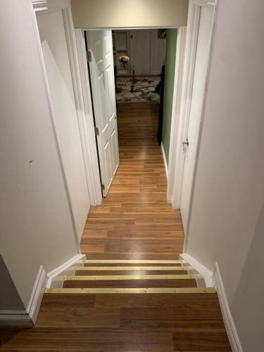 Newly Renovated Bsmt Apartment With Free Parking