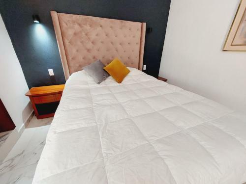 Hostal Cuarto Dentro De UNA Casa/hotel Con Rooftop