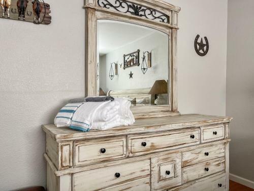 Southwest Splendor 2br Tempe Sleeps 4