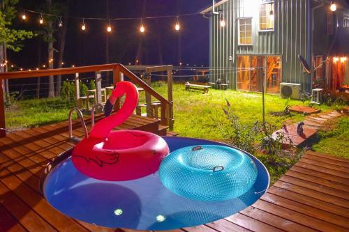 Eureka Springs Cabin Gas Grill And Lake Access
