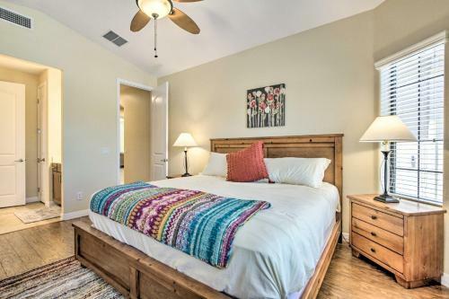 Family-friendly Home About 11 Mi To Dtwn Phoenix!