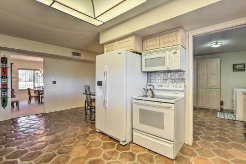 Family-friendly Tucson Home With Mountain Views